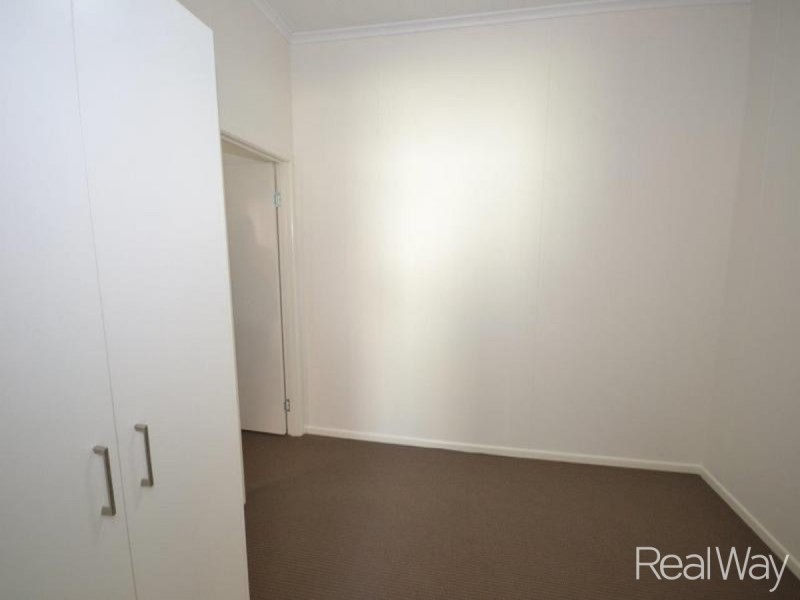 2/88 Targo Street, Bundaberg South QLD 4670