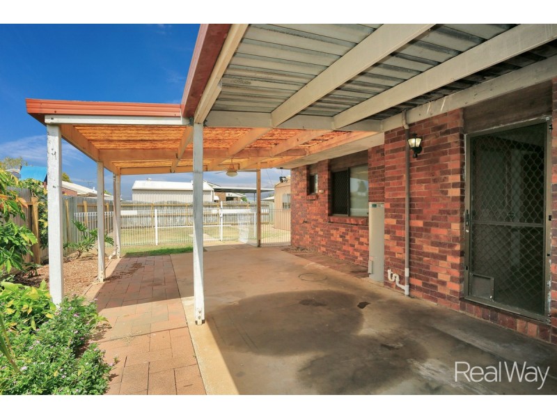 3 Iluka Place, Avenell Heights QLD 4670