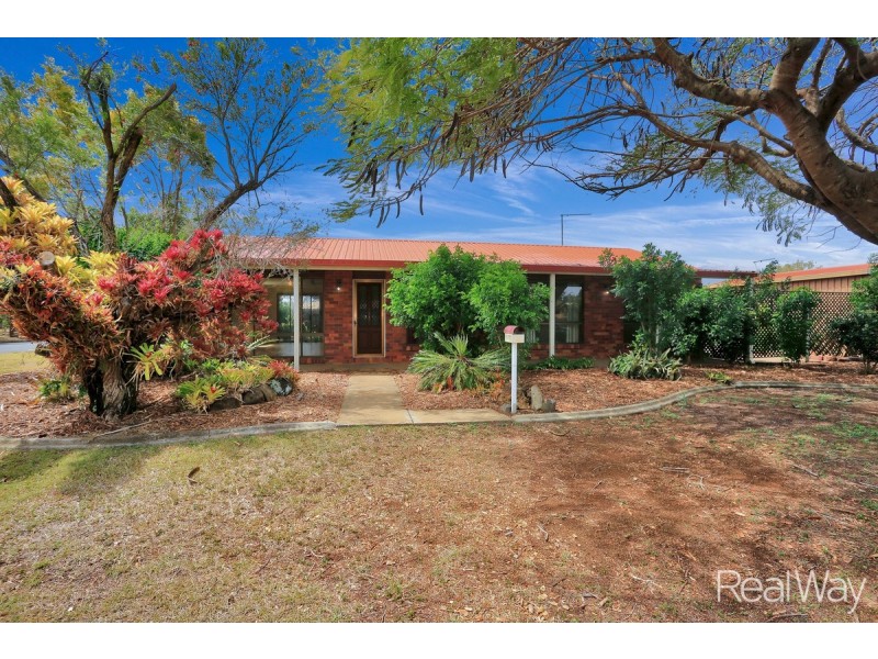 3 Iluka Place, Avenell Heights QLD 4670