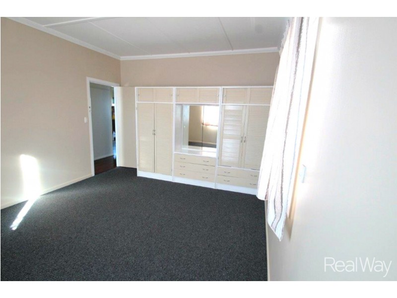 18 Robert Street, Bundaberg South QLD 4670