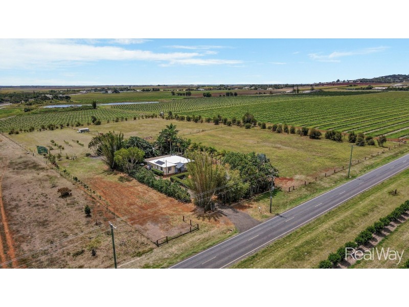 41 Windermere Road, Qunaba QLD 4670