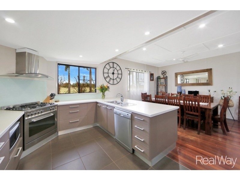 41 Windermere Road, Qunaba QLD 4670