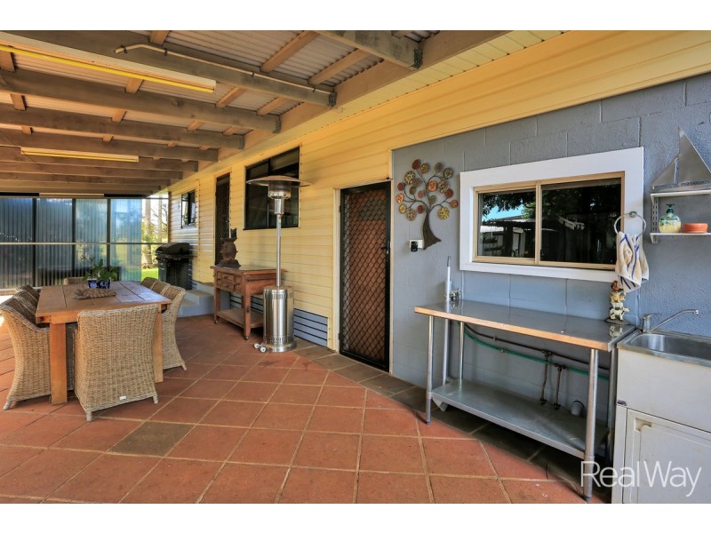 41 Windermere Road, Qunaba QLD 4670