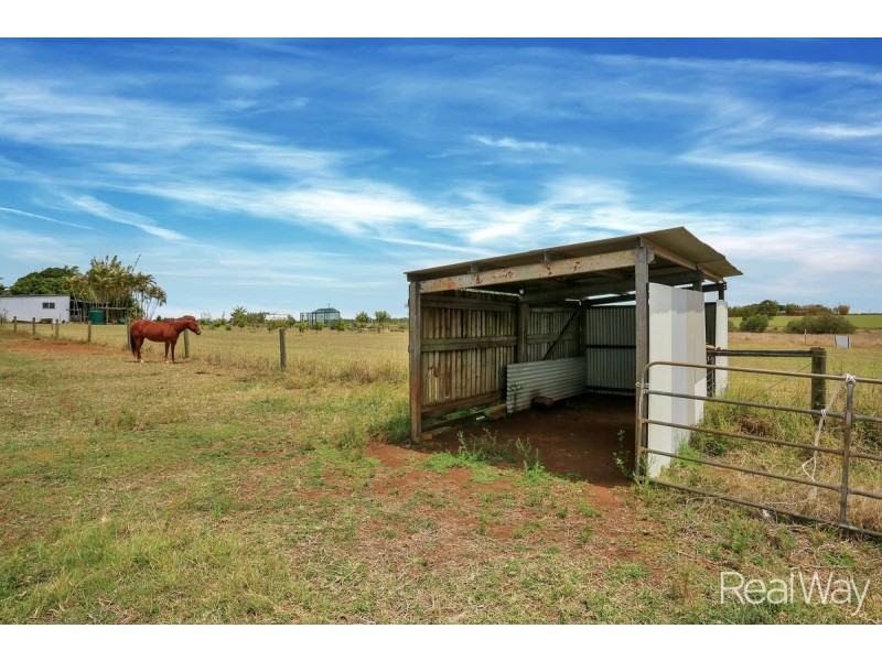 41 Windermere Road, Qunaba QLD 4670