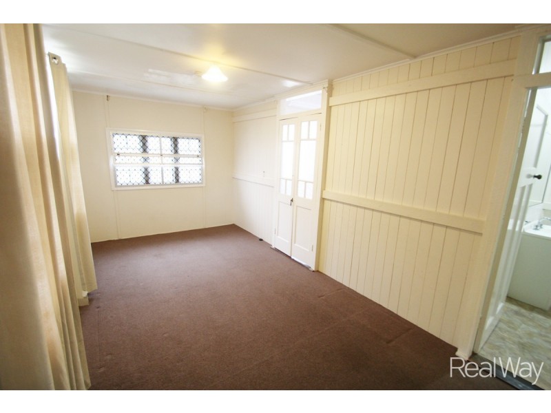 47 Alice Street, Walkervale QLD 4670