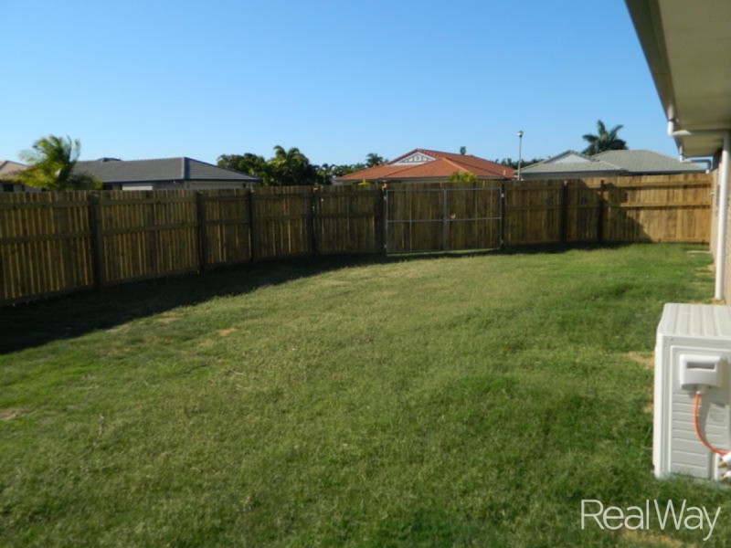 9 Fixter Avenue, Kalkie QLD 4670