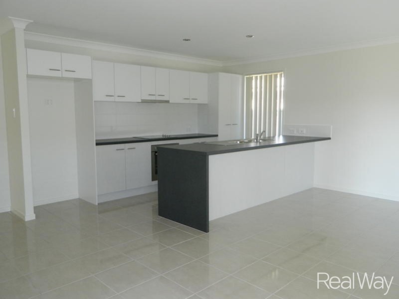 9 Fixter Avenue, Kalkie QLD 4670