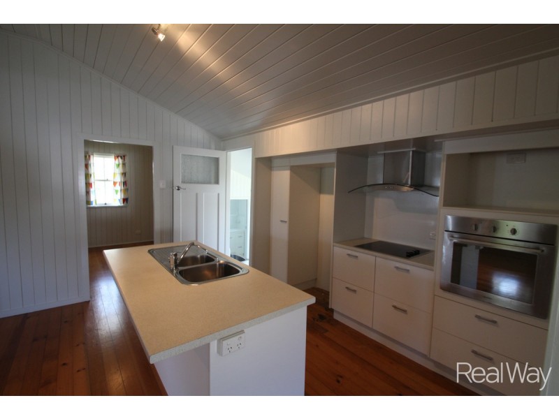 357 Bourbong Street, Millbank QLD 4670