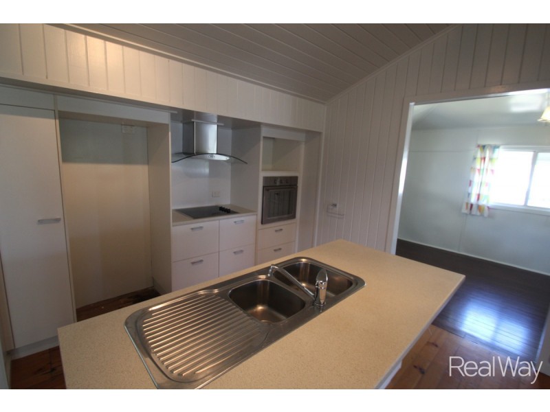 357 Bourbong Street, Millbank QLD 4670