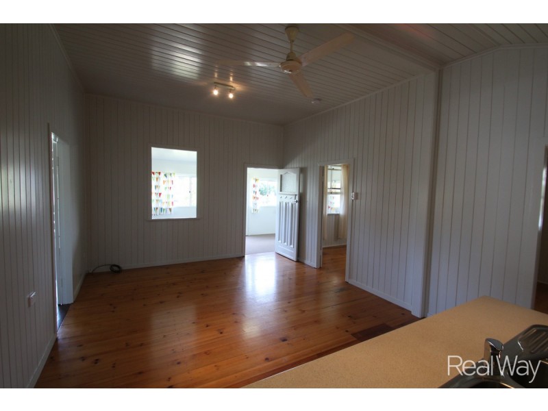 357 Bourbong Street, Millbank QLD 4670