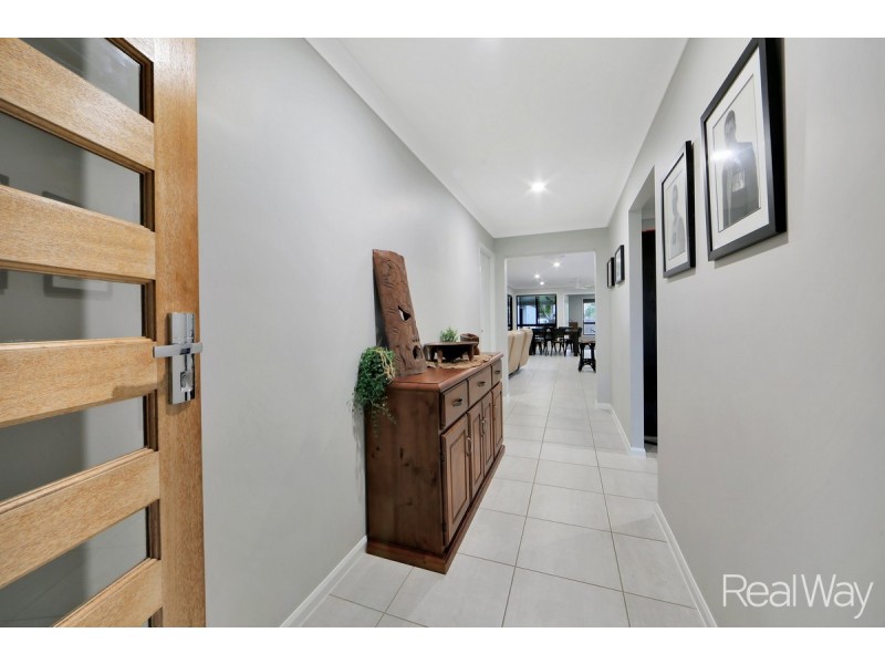 30 Doctor Street, Burnett Heads QLD 4670