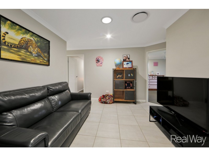 30 Doctor Street, Burnett Heads QLD 4670