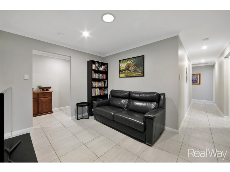 30 Doctor Street, Burnett Heads QLD 4670
