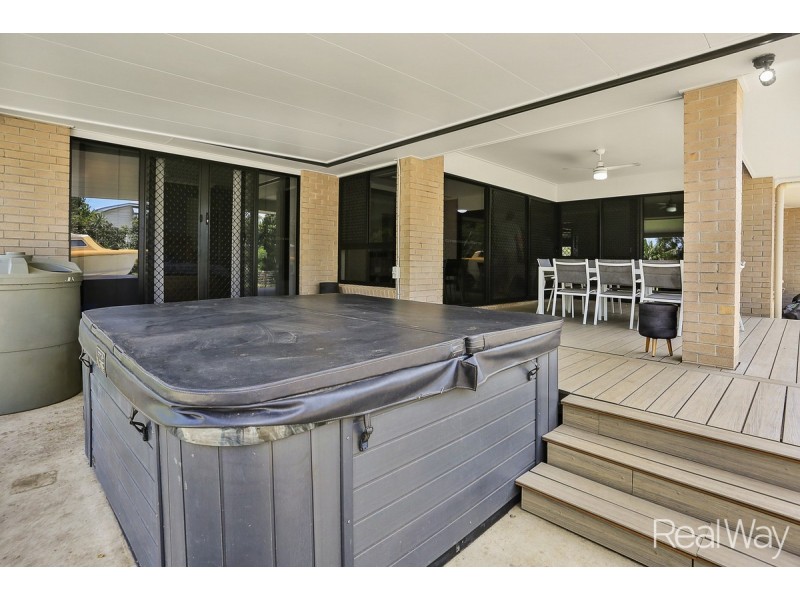 30 Doctor Street, Burnett Heads QLD 4670
