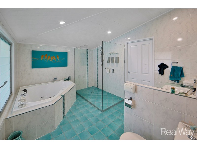 22 Rustic Road, Sharon QLD 4670