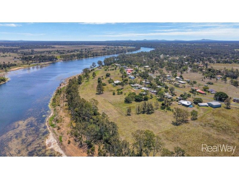 22 Rustic Road, Sharon QLD 4670