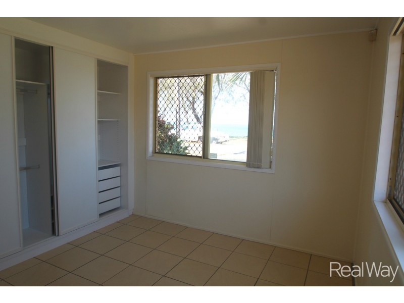 1/34 Esplanade, Elliott Heads QLD 4670