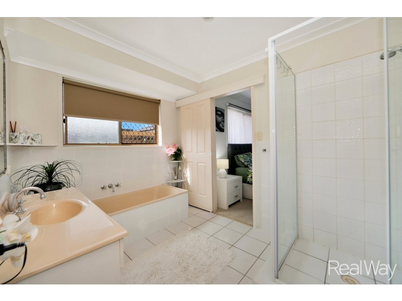 55 Shoreline Crescent, Bargara QLD 4670