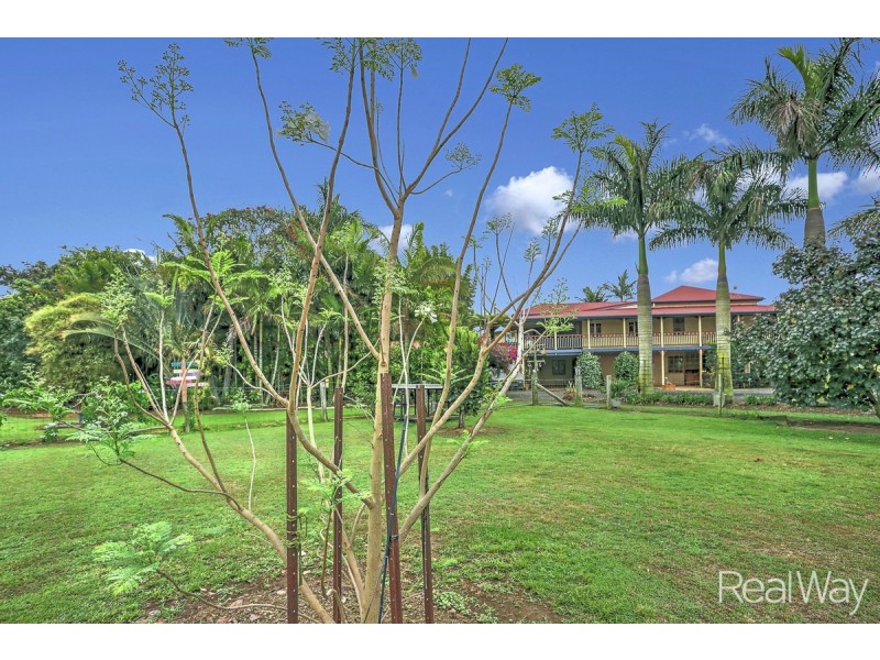 5 Woods West Road, Alloway QLD 4670