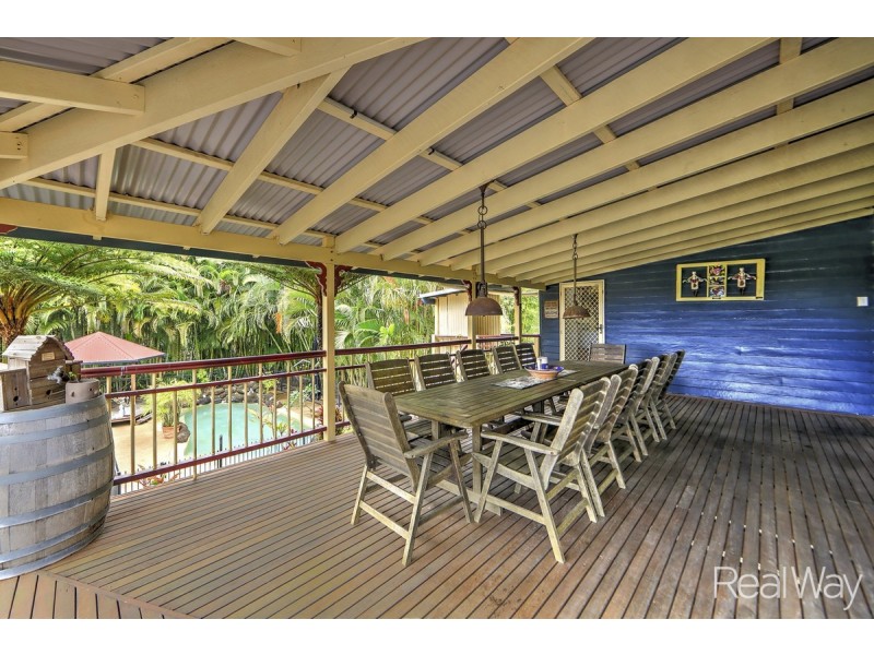 5 Woods West Road, Alloway QLD 4670
