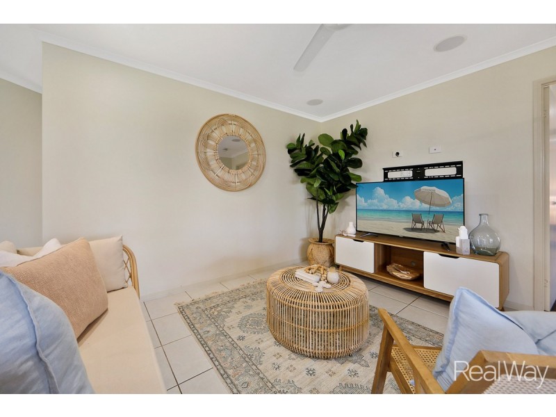 62 Maike Street, Kalkie QLD 4670