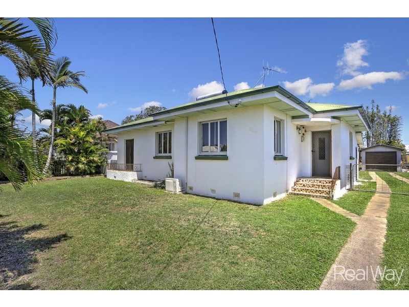 4 Wainwright Street, Svensson Heights QLD 4670