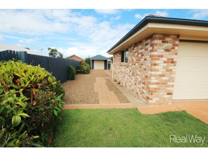 65 Chancellor Drive, Avenell Heights QLD 4670