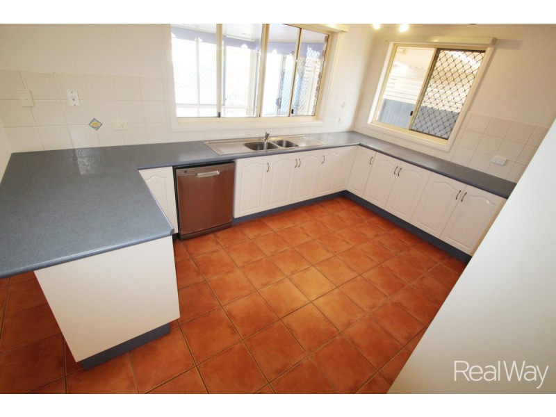 65 Chancellor Drive, Avenell Heights QLD 4670