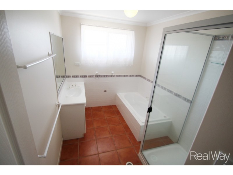 65 Chancellor Drive, Avenell Heights QLD 4670