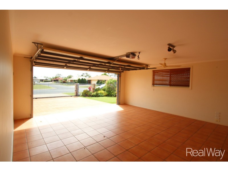 65 Chancellor Drive, Avenell Heights QLD 4670