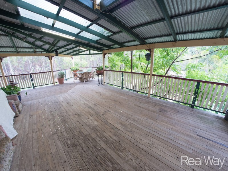 1 Douglas Road, Alloway QLD 4670