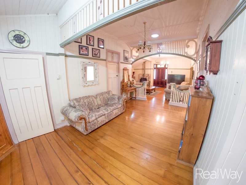 1 Douglas Road, Alloway QLD 4670