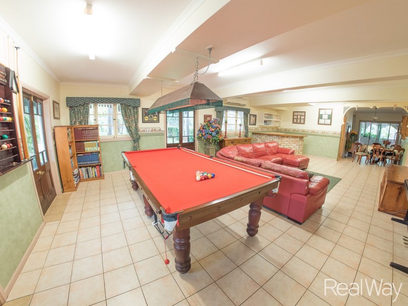 1 Douglas Road, Alloway QLD 4670