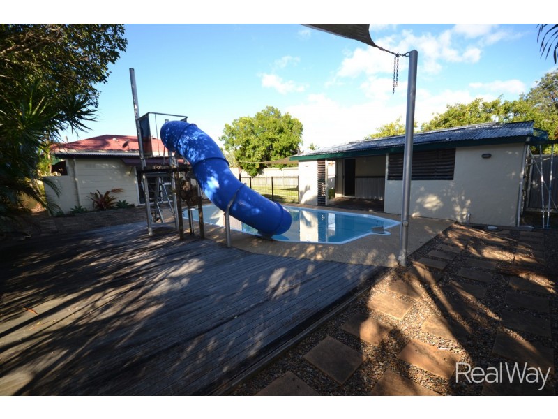 69 Water Street, Walkervale QLD 4670