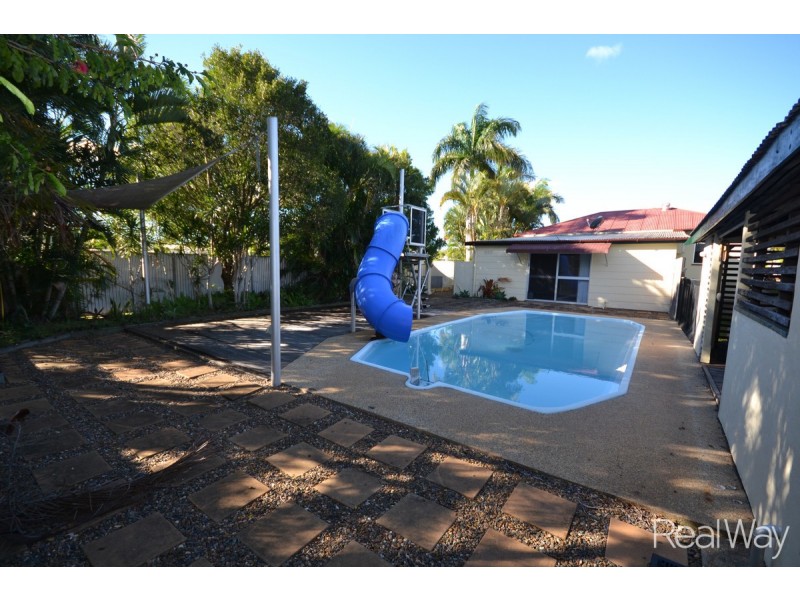 69 Water Street, Walkervale QLD 4670