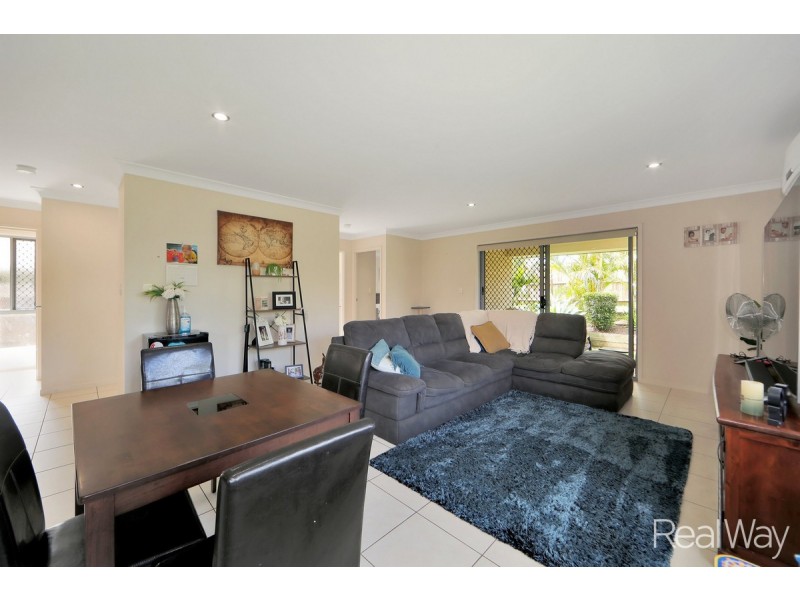 4 Zac Street, Kalkie QLD 4670