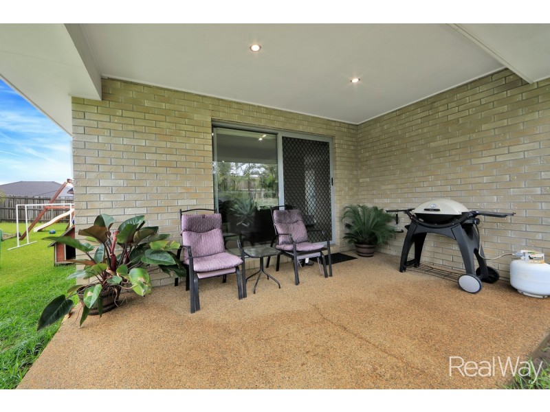 4 Zac Street, Kalkie QLD 4670