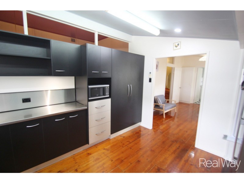 4 Thornton Street, Bundaberg South QLD 4670