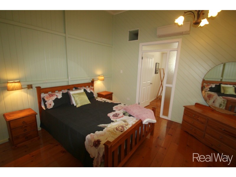 4 Thornton Street, Bundaberg South QLD 4670
