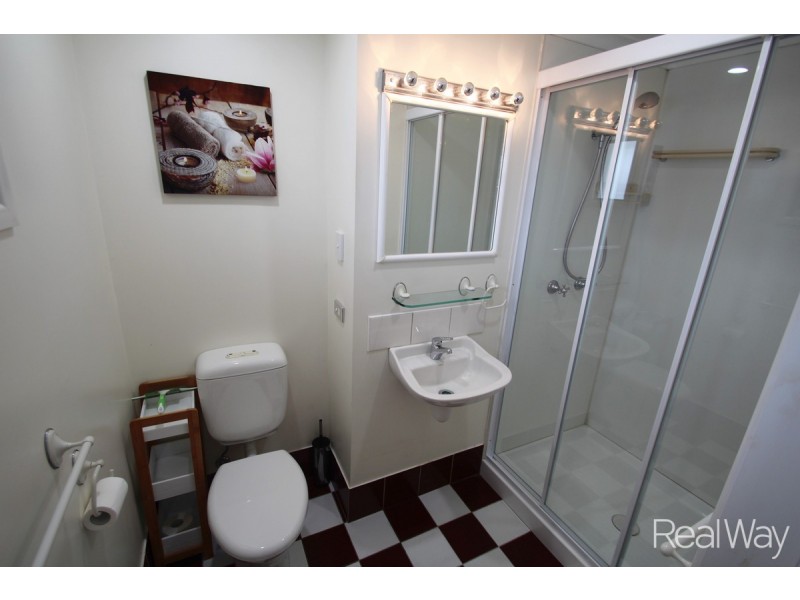 4 Thornton Street, Bundaberg South QLD 4670