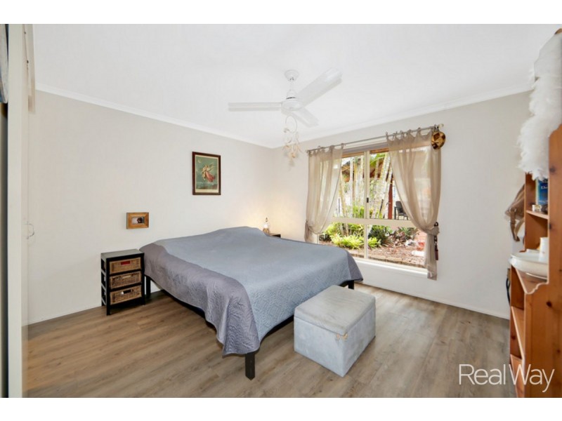 4 De Ville Court, South Bingera QLD 4670