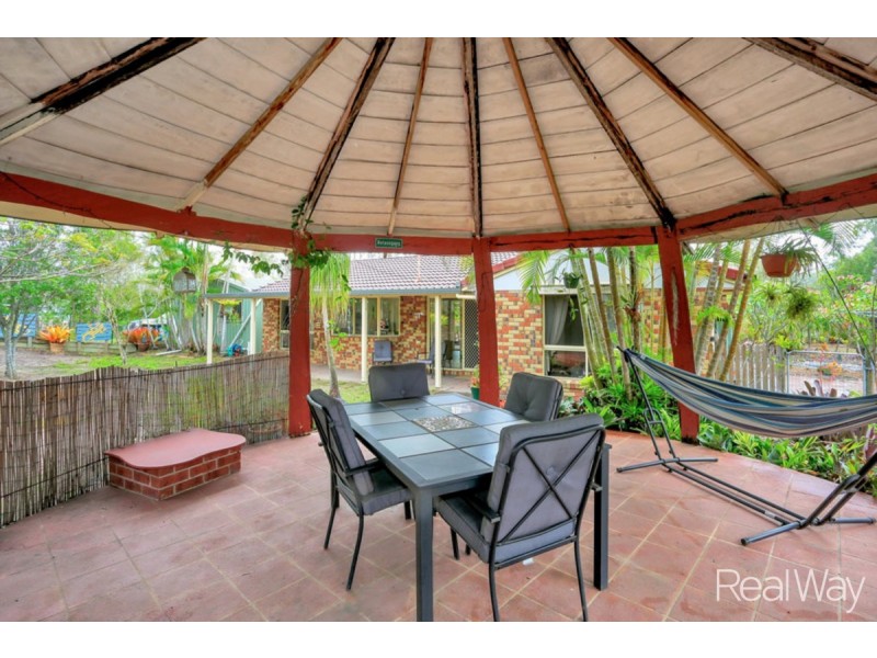 4 De Ville Court, South Bingera QLD 4670