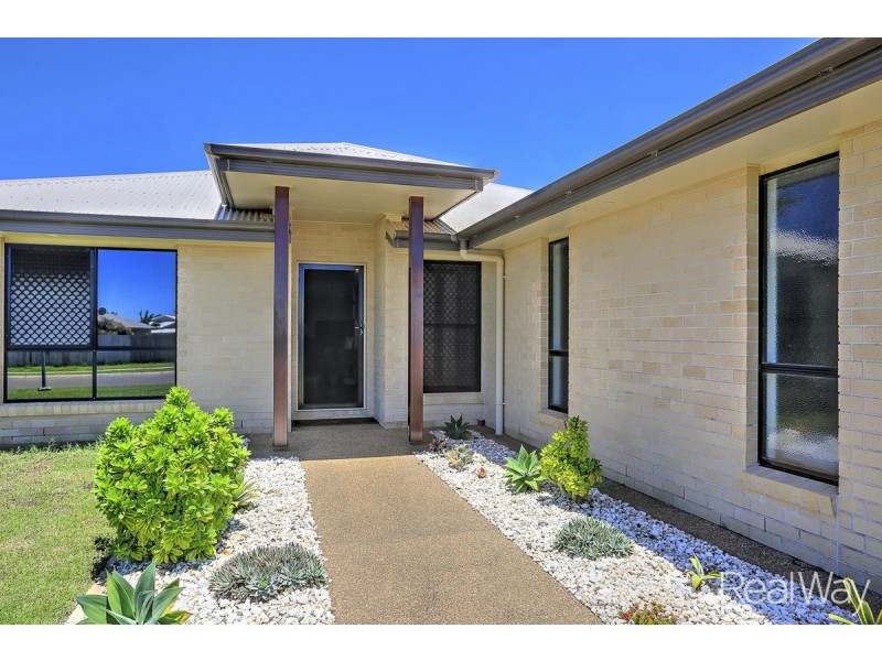 13 Wearing Road, Bargara QLD 4670