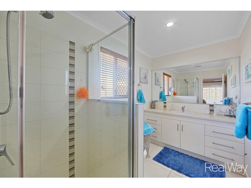 13 Wearing Road, Bargara QLD 4670