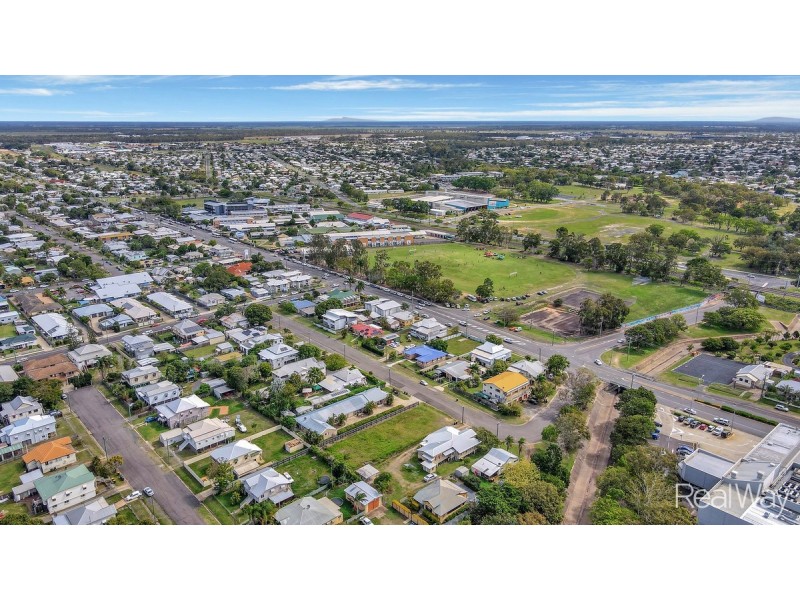 4 Arthur Street, Bundaberg South QLD 4670