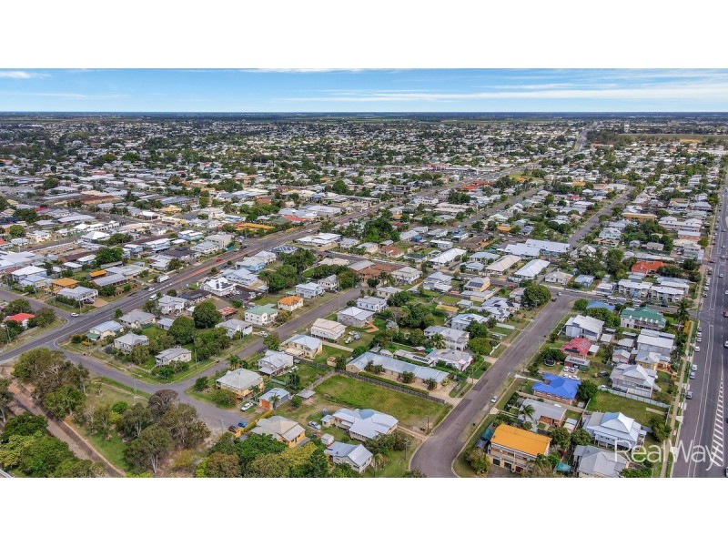 4 Arthur Street, Bundaberg South QLD 4670