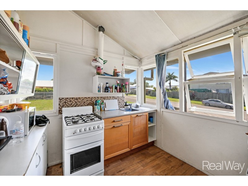 4 Arthur Street, Bundaberg South QLD 4670