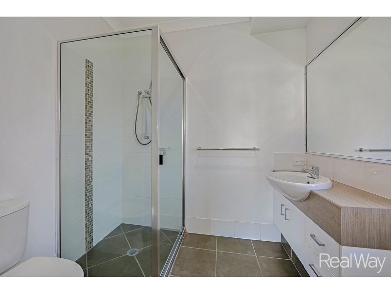 4 Foster Drive, Bundaberg North QLD 4670