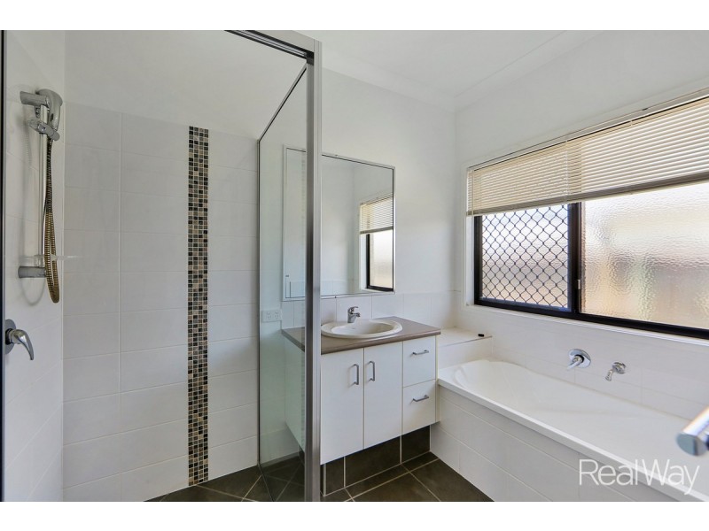 4 Foster Drive, Bundaberg North QLD 4670