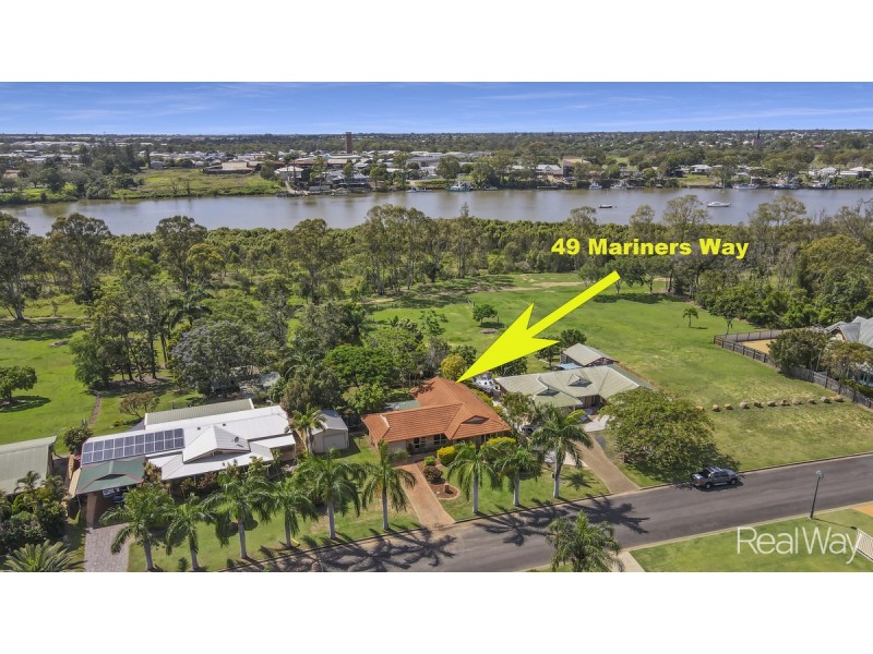 49 Mariners Way, Bundaberg North QLD 4670